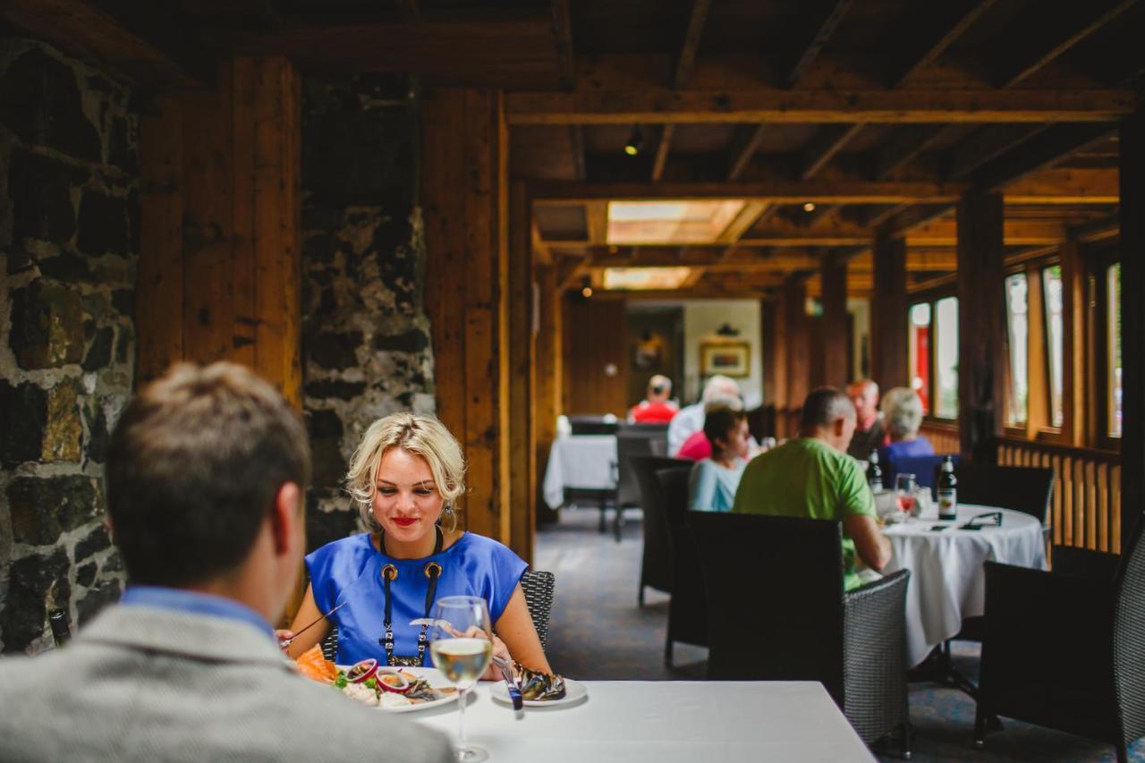 Bushmills Inn Hotel & Restaurant Bagian luar foto